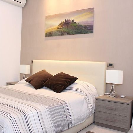 פירנצה Art Apartment Ponte Vecchio מראה חיצוני תמונה